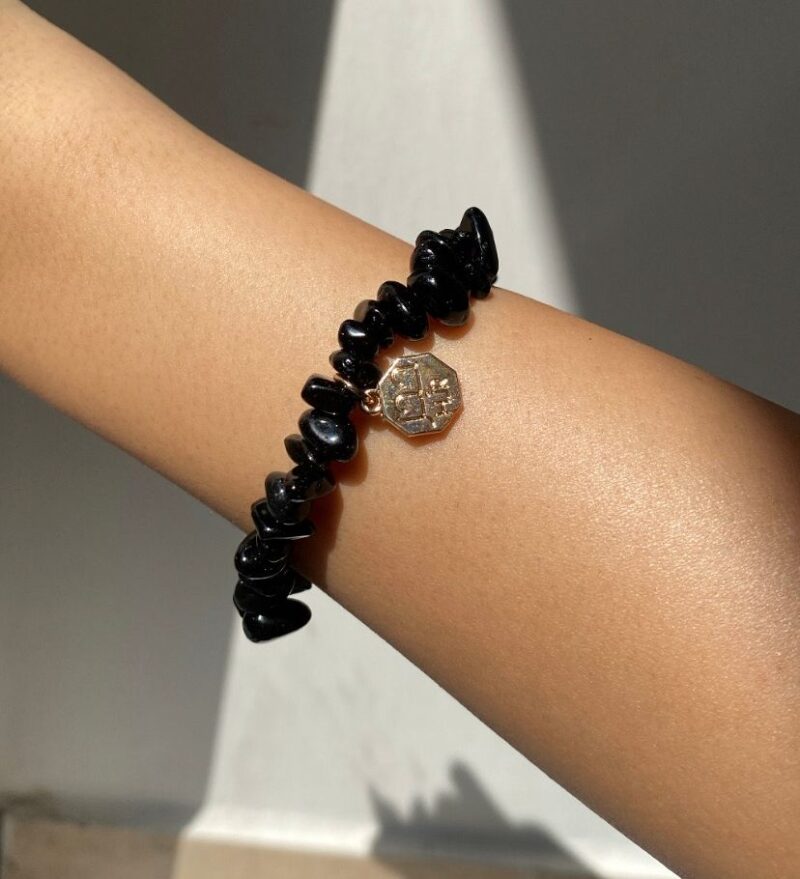 Black Obsidian chips bracelet